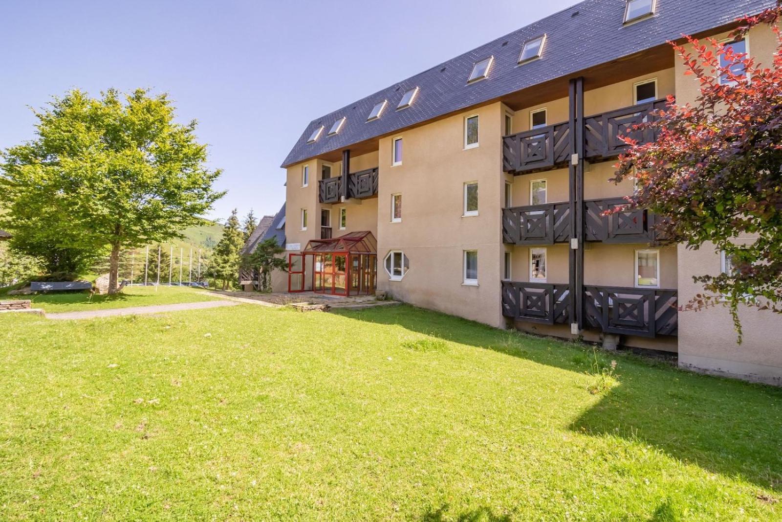 Residence Les Gourgs Blancs - 80M Des Pistes Génos Exterior foto